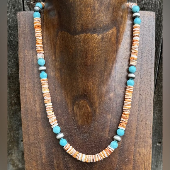 Sterling Silver Orange Spiny Oyster Shell Blue Turquoise Bead Necklace. 18 inch